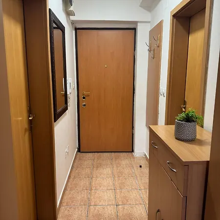 Vd Apartment 2 ,Only 5 Min From Main Bus Station Skopje Exterior photo
